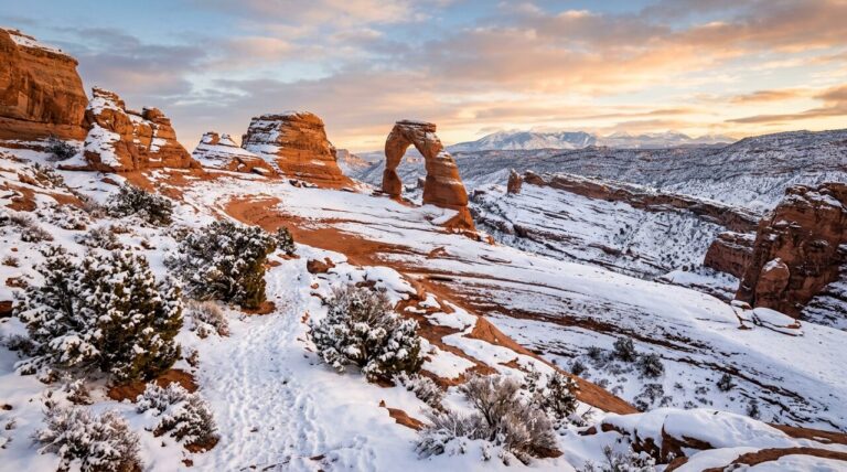 does it snow in moab utah